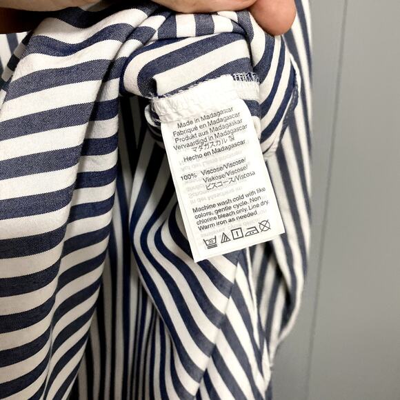 J. Crew Blue White Striped Collared Tie Sleeve Classic Preppy Popover Shirt M - Picture 3 of 7